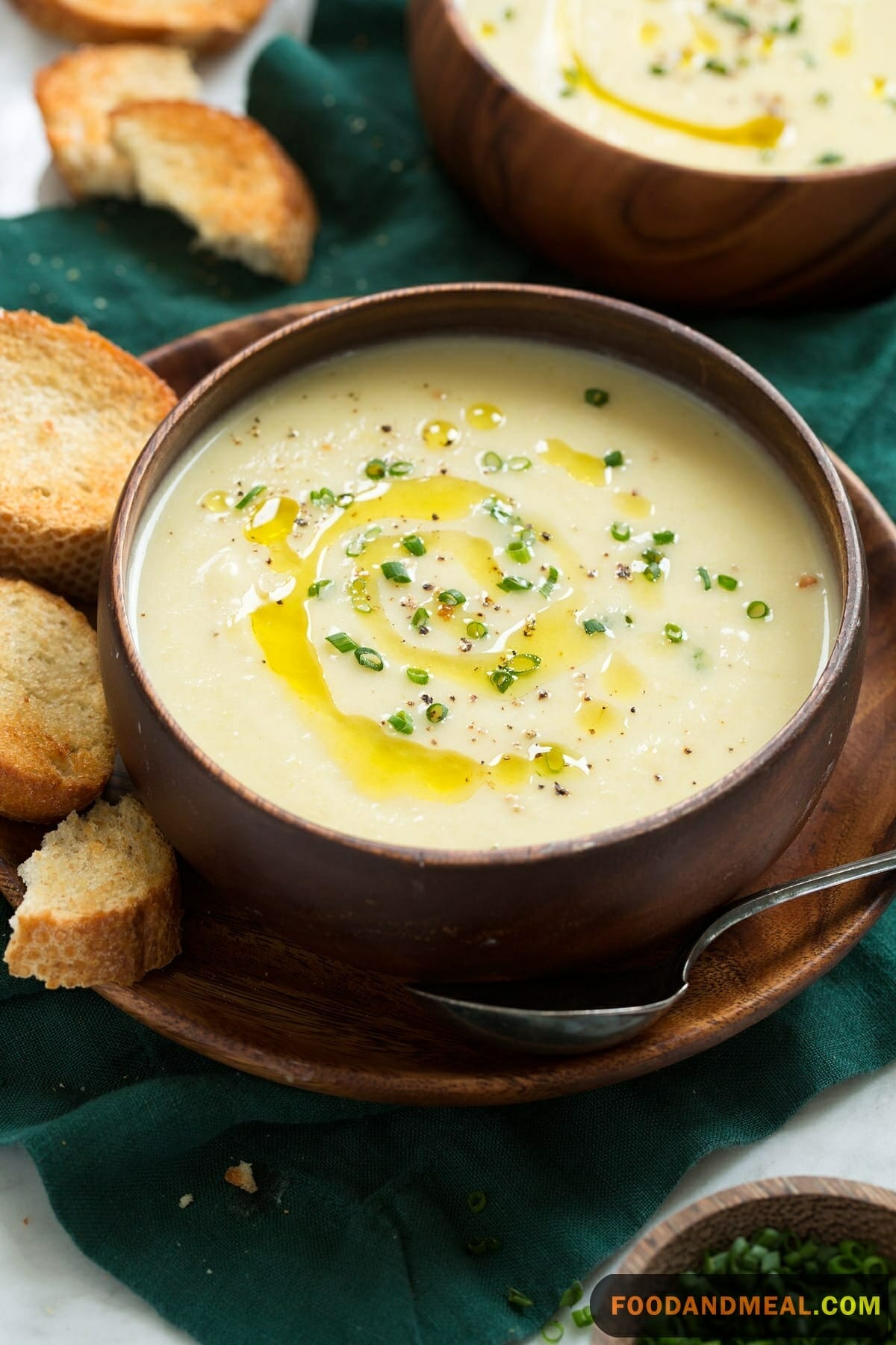 Creamy Potato Leek Soup - Comfort In A Bowl 5