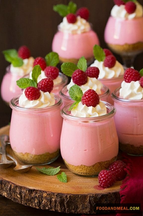 Blending Raspberry Mousse