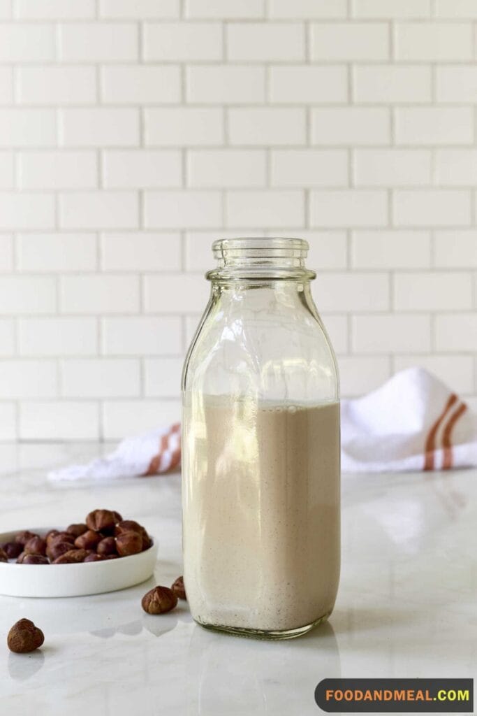 How To Make Hazelnut Milk: A Nutty Alternative To Dairy 3