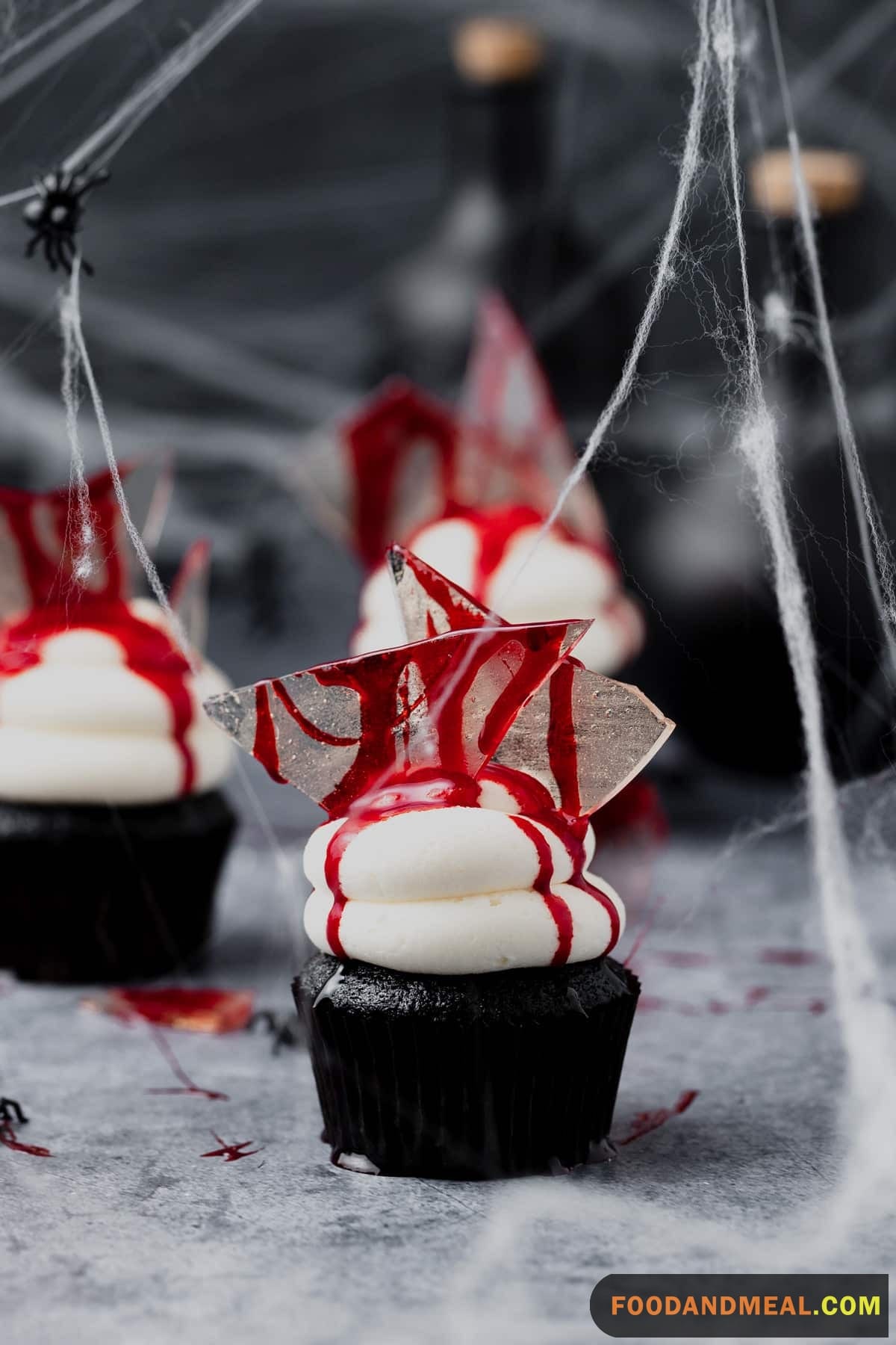 Bloody Broken Glass Cupcakes 