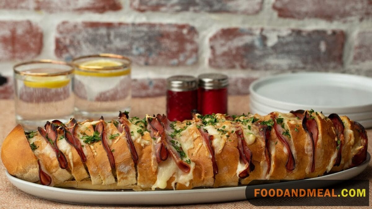 Ham and Cheese Pull Apart Bread