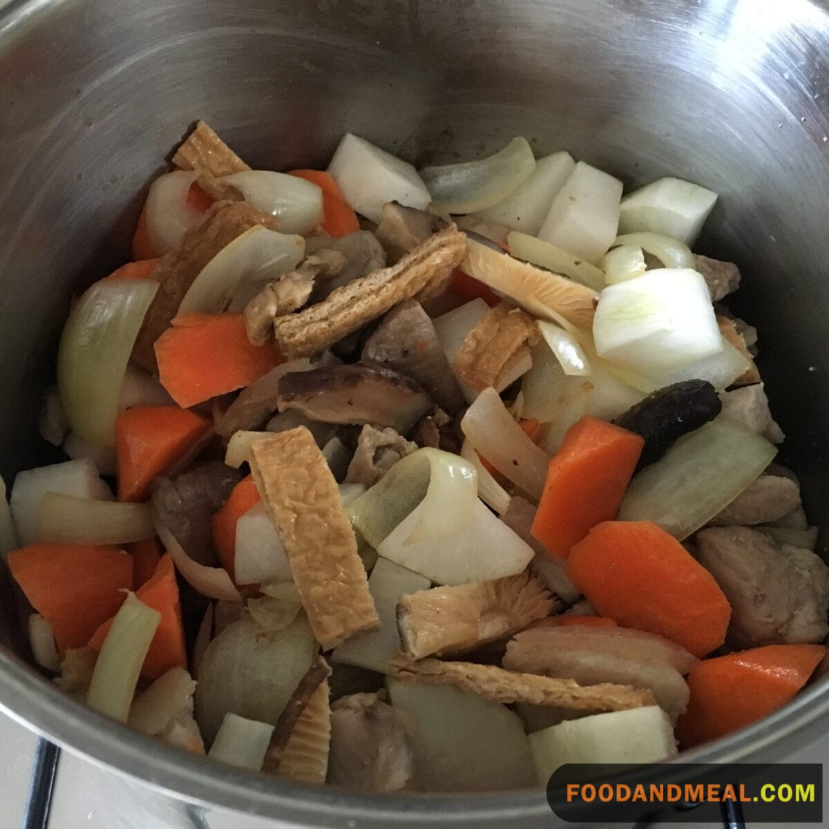 Tonjiru Hot Pot