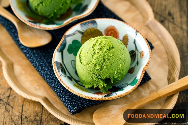 Green Tea Ice Cream 