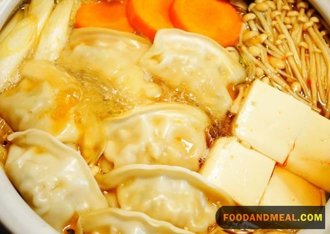 Authentic Gyoza Dumpling Hot Pot Recipe - Japanese Delight 5 Gyoza Dumpling Hot Pot
