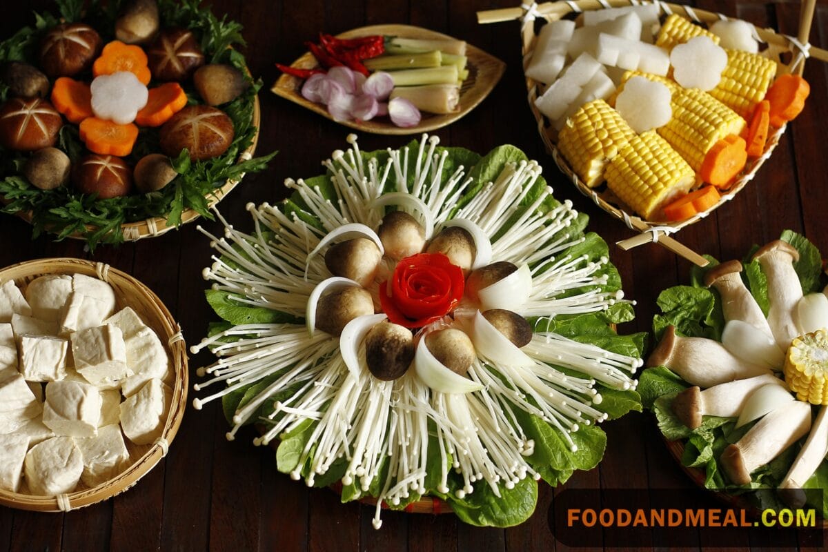  Chicken Mushroom Hot Pot 