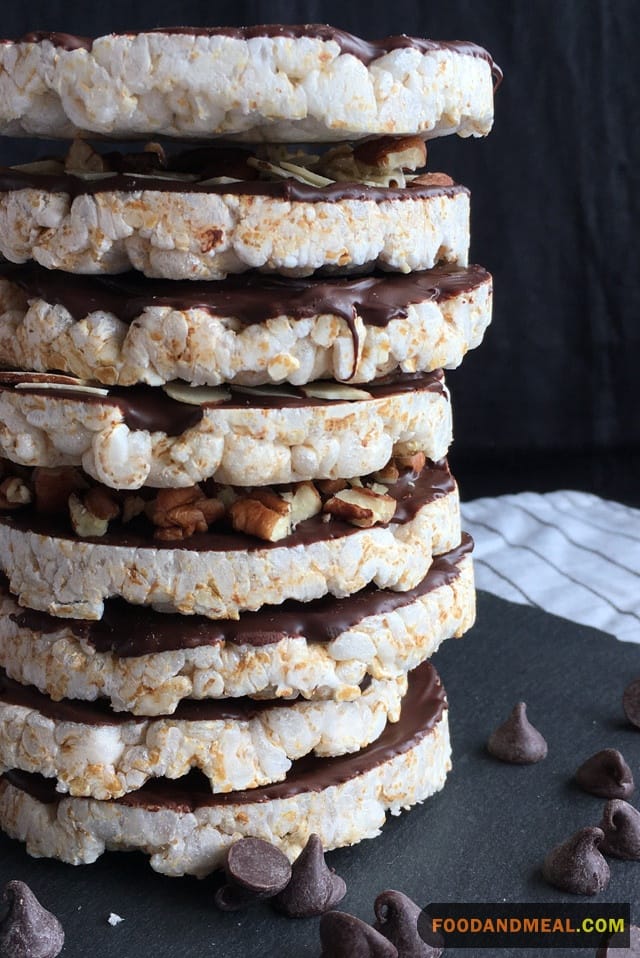  Nut And Rice Cakes 