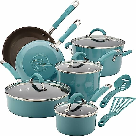 The 8 Best Lightweight Cookware For Seniors 8