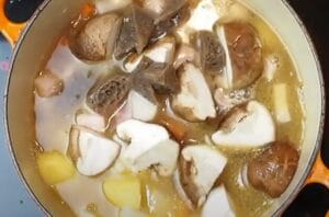 How To Make Authentic Japanese Tonjiru Hot Pot At Home 7