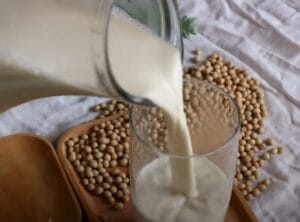Crafting The Best Soy Milk At Home: Expert Tips Revealed 14