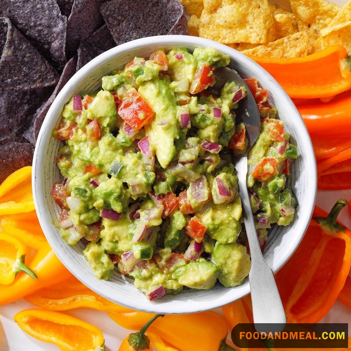 Easy-to-make Guacamole Recipe with mayo