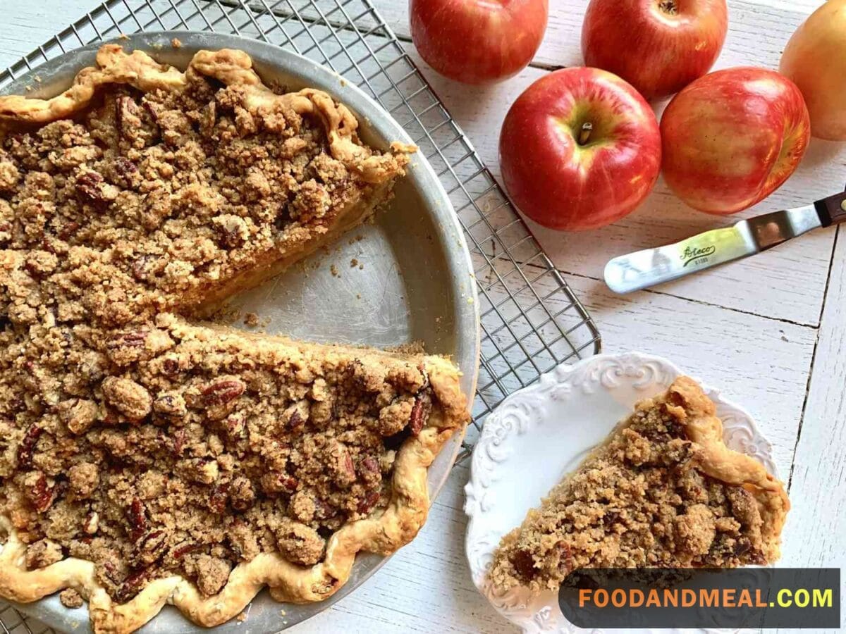 Apple Crumble Pie