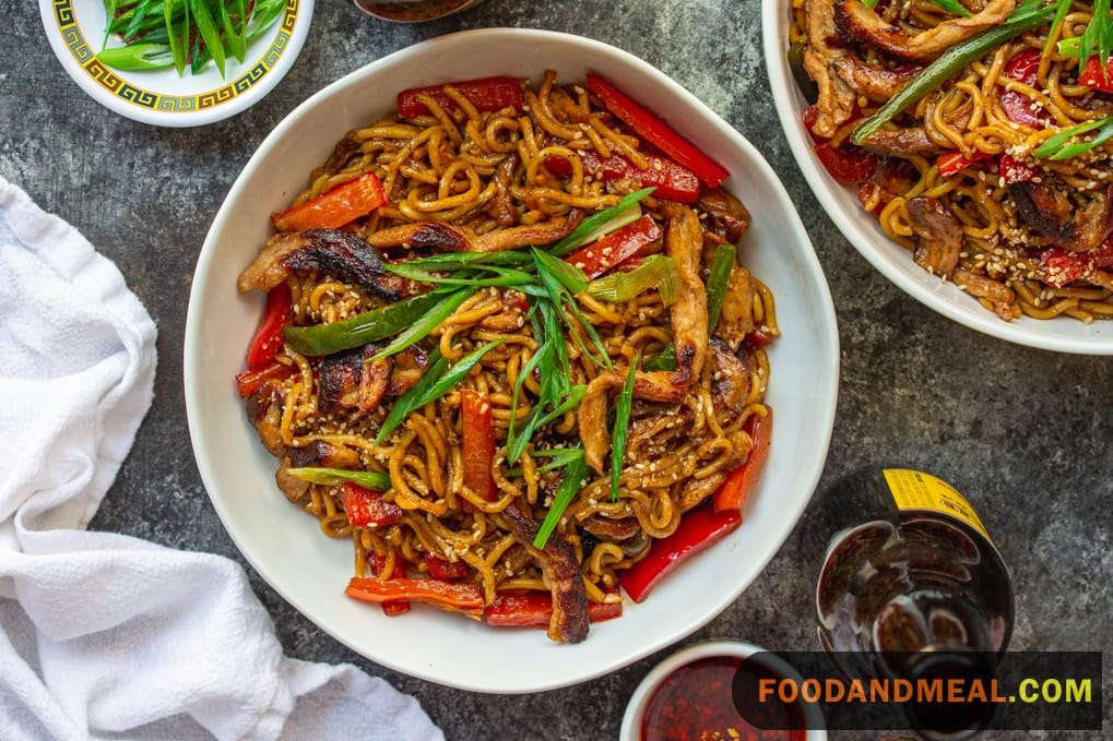 Chinese Style Noodles Smothered