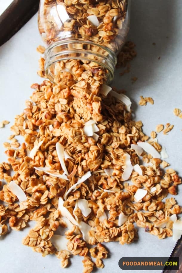  Cinnamon Granola