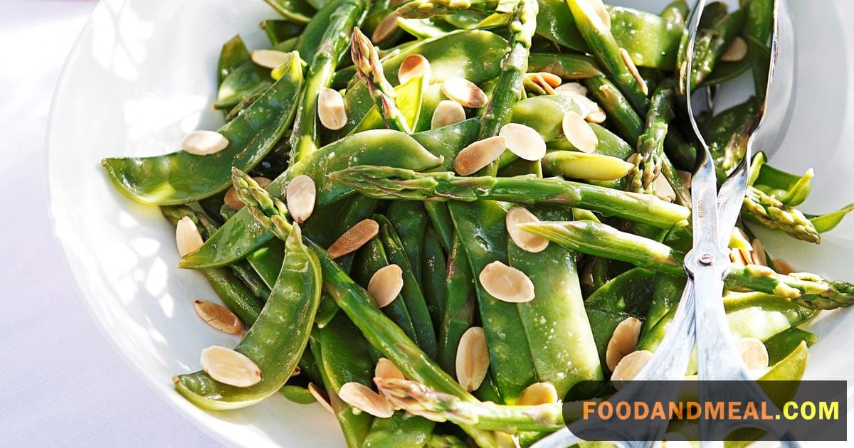 Asparagus and Almond Salad 