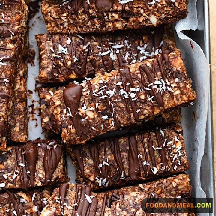 Chocolate Chip Walnut Granola Bars