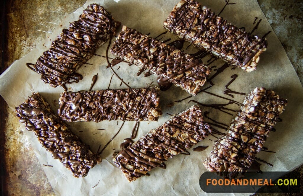 Chocolate Chip Walnut Granola Bars