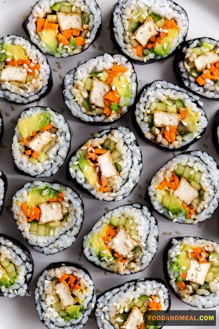 A drizzle of soy sauce for that extra burst of flavor in your vegetable maki roll.