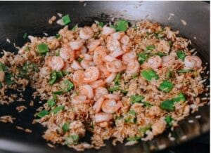 Best 2 Chinese Shrimp Fried Rice Recipes (With And Without Soy Sauce) 6