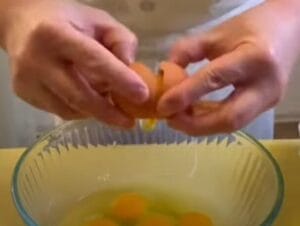 How To Make Tamagoyaki - Japanese Egg Omelets 5