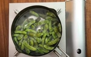 How To Make Steamed Green Soybean - Easy Edamame Recipe 6