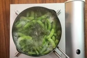 How To Make Steamed Green Soybean - Easy Edamame Recipe 7