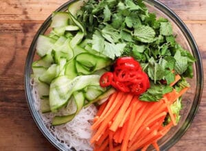 4 steps to make Vietnamese Beef Salad - Bo Tai Chanh 2