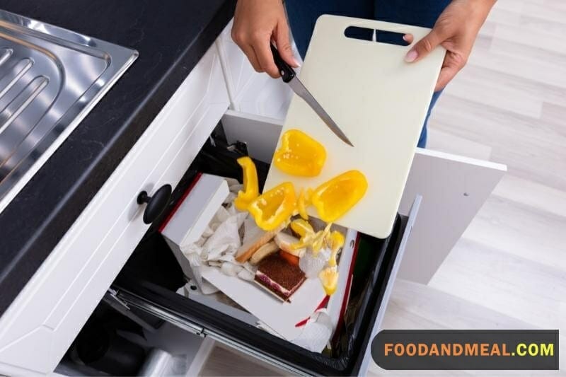 How Often Should You Replace Your Plastic Cutting Boards? 4 How Often Should You Replace Your Plastic Cutting Boards? 4