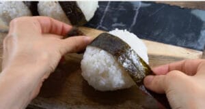 Delicious Japanese Rice Balls Recipe - Onigiri 23