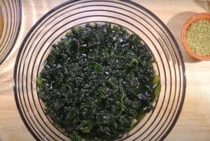 How to make Japanese Seaweed Salad - Wakame Salad 3
