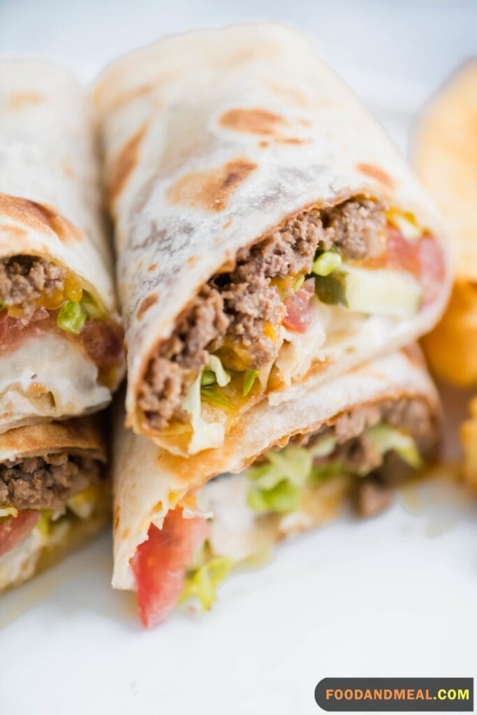 The Indoor Grill Delight: Crafting The Perfect Bacon Cheeseburger Wrap 1