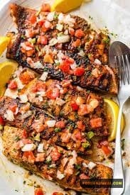 Grilled salmon peppers