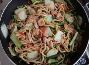 How To Make Yaki Udon - Stir-Fried Thick White Noodles Recipes 7