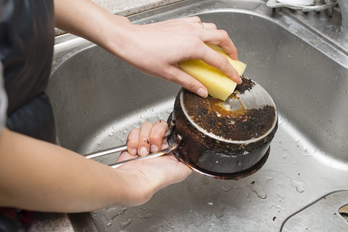 Is Aluminum Cookware Safe To Cook With?